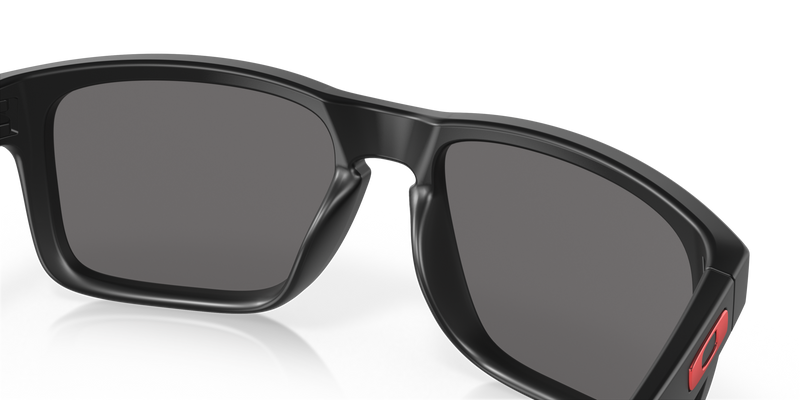 Oakley Holbrook Matte Black W +Red Iridium
