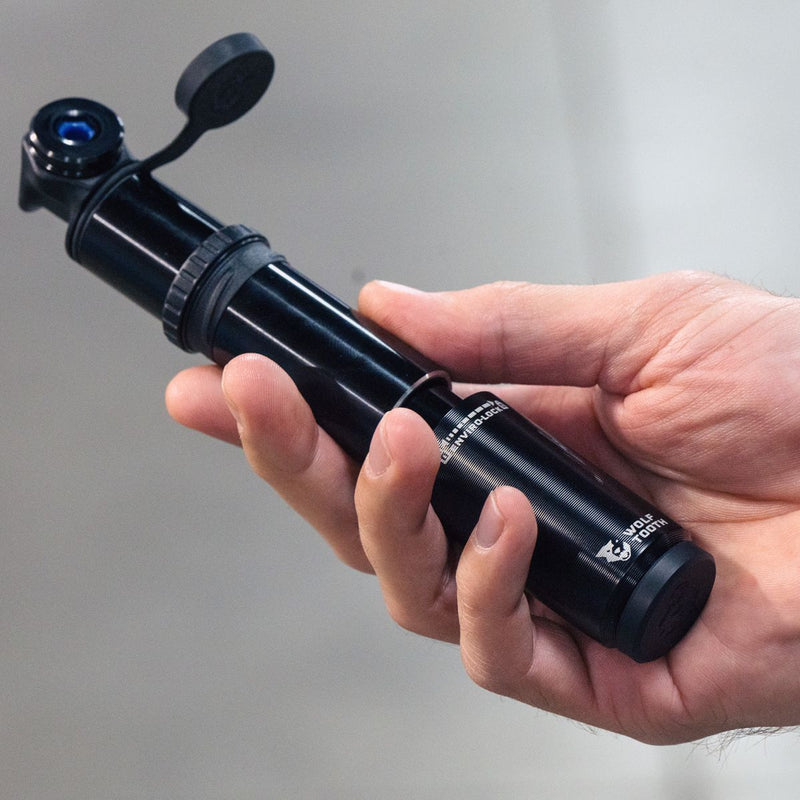 WOLF TOOTH ENCASE PUMP 30CC WITH TUBELESS TYRE PLUG TOOL