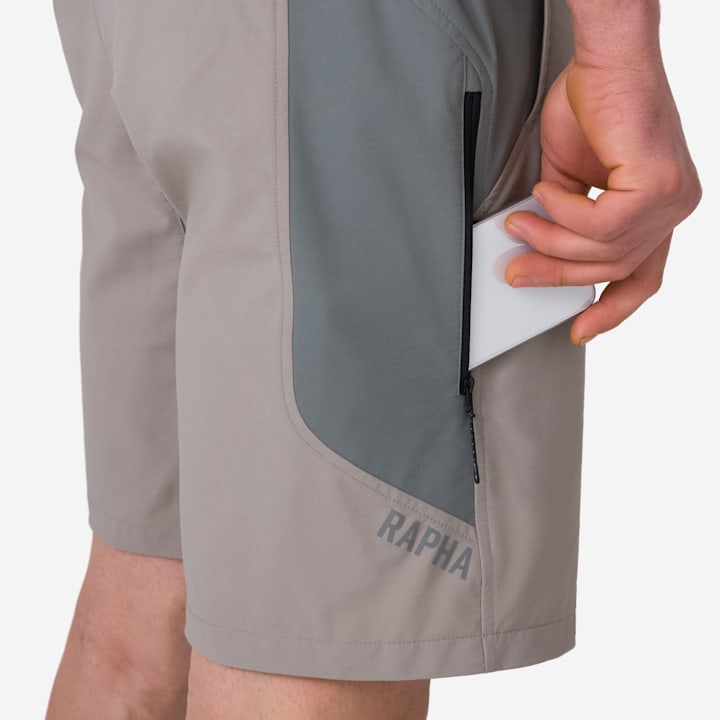 Rapha - Men's Explore Shorts Rock/Sage Grey
