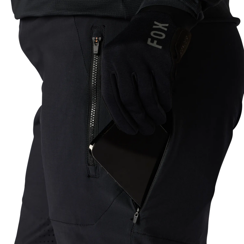 26 Fox Womens Flexair Pant