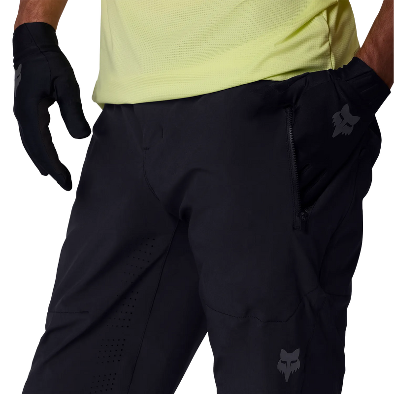 26 Fox Flexair Short Black