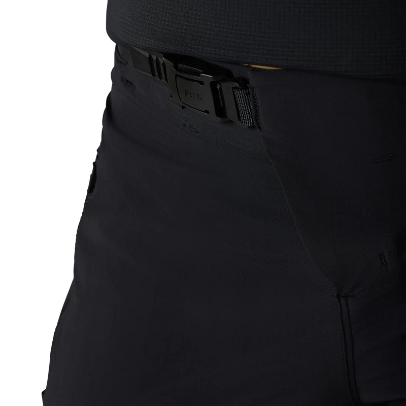 26 Fox Womens Flexair Pant