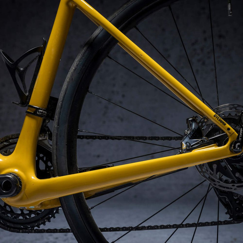 DYEDBRO - CLEAR GLOSS - DROP BAR