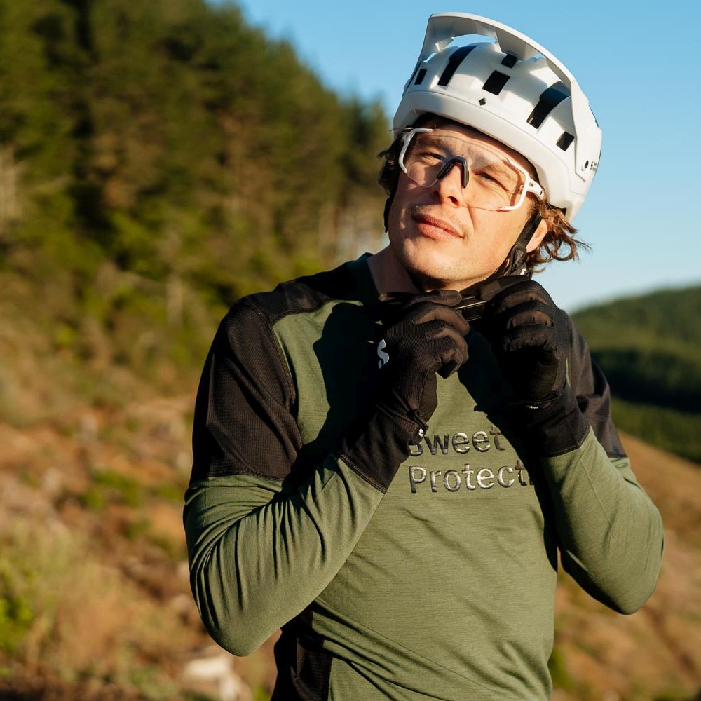 Sweet Protection - Ronin Max Rig Reflect | iRIDE Store - NZ Bike Shop