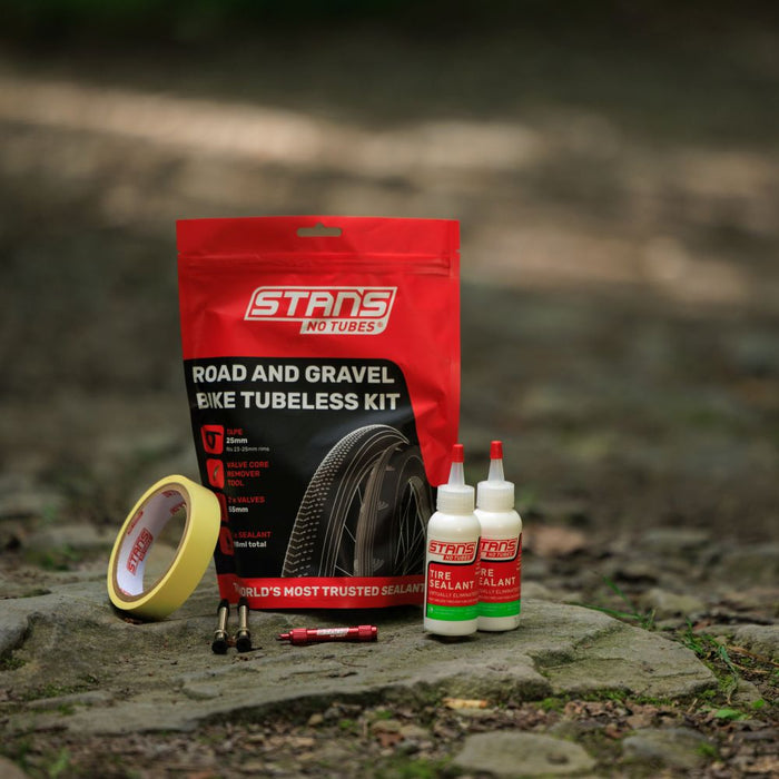 STAN'S TUBELESS KIT - ROAD