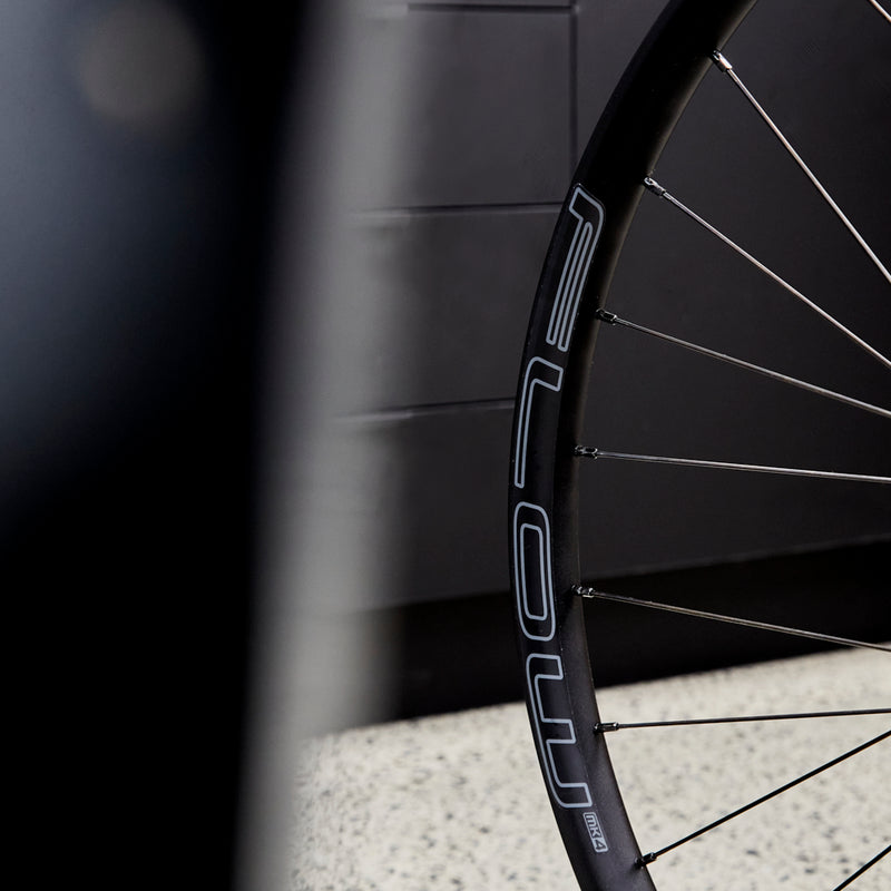 STAN'S NOTUBES - FLOW MK4 WHEELSET - DT350 - WBWO